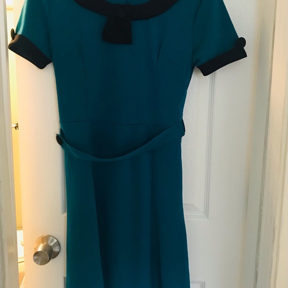 👗 Stunning Mod Dress ✨ - Picture 5 of 5